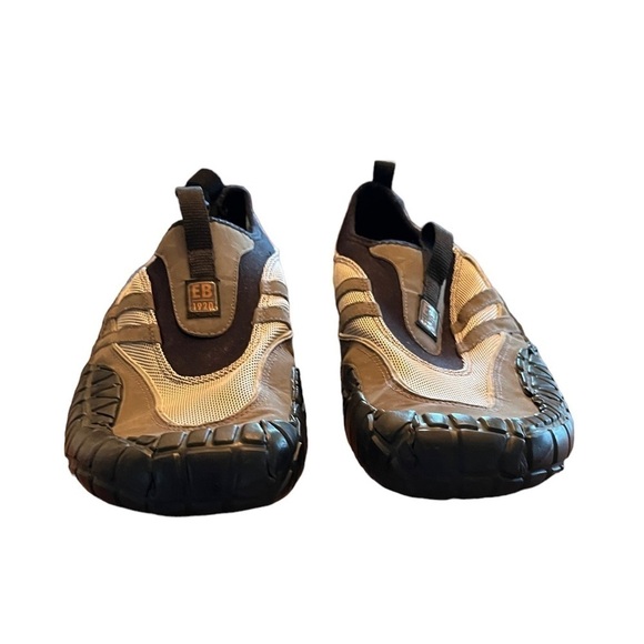 Eddie Bauer Men’s Slip On Water Shoes - Picture 4 of 8